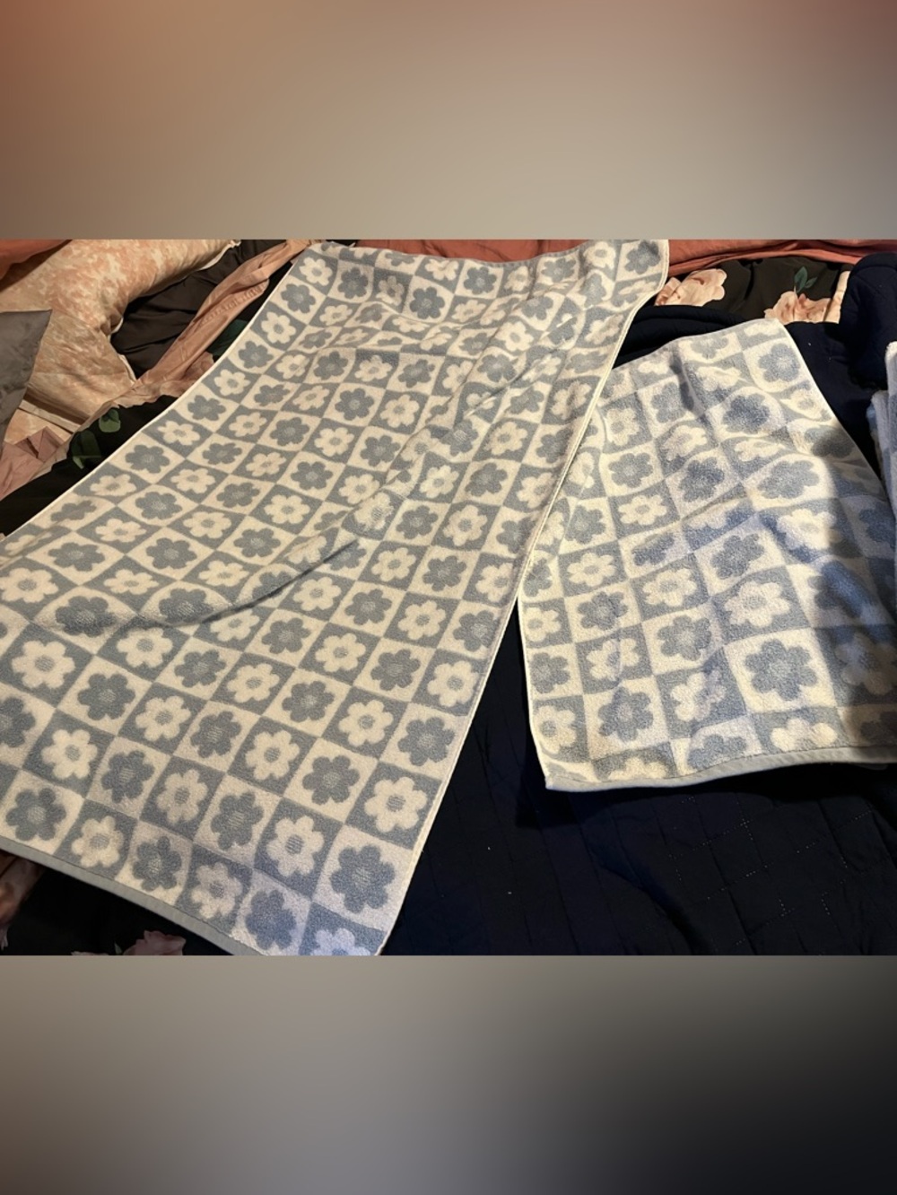 Tabitha Webb~Floral Check Blue & White Towel Set~6 pieces~100% Cotton **soft** - Picture 5 of 9